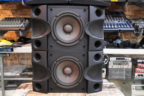 ลำโพงคาราโอเกะ BMB CS-252V (JAPAN) งานญี่ปุ่น เสียงดีมาก 250W 8Ohms 4
