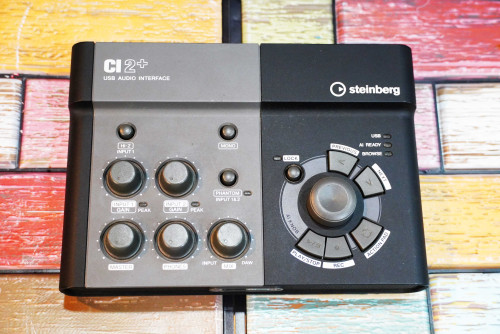 เหมือนใหม่ ใช้งานปรกติ Steinberg CI2+ USB Audio Interface 