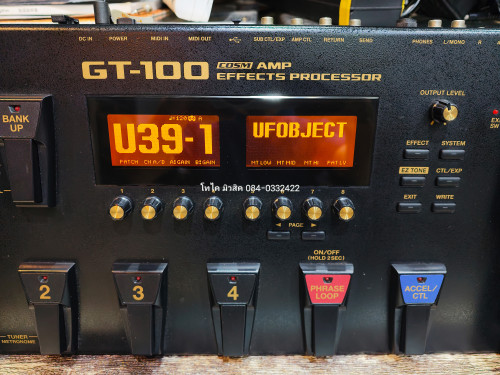 BOSS GT-100 พร้อมอะแด๊ปเตอร์Rolandแท้ 2