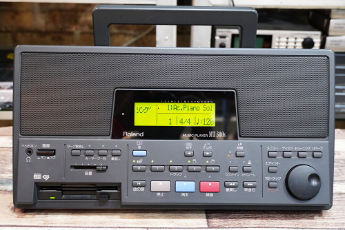 Roland MT-300S เครื่องเล่นFDDมิดี้ ซาวด์SC-88Pro ลำโพงแอมป์ในตัว เสียบไมค์ร้องเอคโค่ ต่อคอมคาราโอเกะ