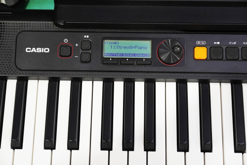 เหมือนใหม่ CASIO CT-S200 พร้อมกระเป๋าแท้ ที่วางโน๊ต อะแด๊ปเตอร์ 1
