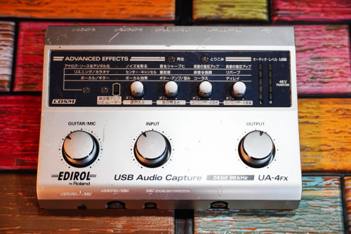 EDIROL UA-4FX USB Audio Capture 24bit 96kHz มีรอย ใช้งานปรกติ มีเอฟเฟคและแฟนธ่อมในตัว
