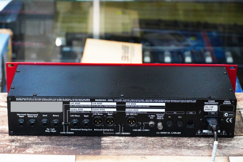 Line 6 POD Pro กีต้าร์มัลติเอฟเฟคและแอมซิมูเลเตอร์ ขนาด2ยู ซาวด์ดีมาก คอนเสิร์ต สตูดิโอเรคคอร์ด 5