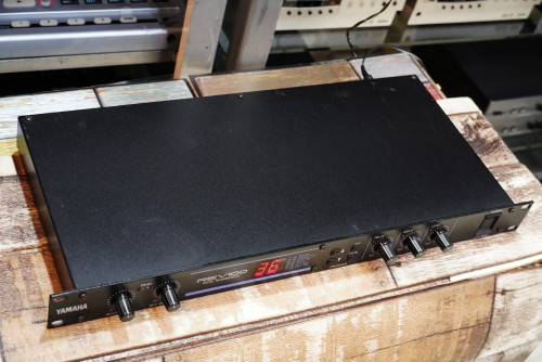 เอฟเฟคไมค์ YAMAHA REV100 (MADE IN JAPAN) ของแท้จากญี่ปุ่น พร้อมอะแด๊ปเตอร์และคู่มือไทย สวยๆจาก 3