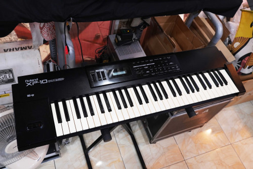 Roland XP-10 (JAPAN) พร้อมกระเป๋า อะแด๊ปเตอร์ คู่มือไทย ใช้งานปรกติ