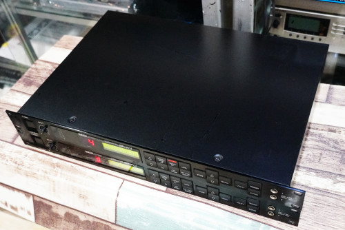 YAMAHA SPX900(JAPAN) เอฟเฟคไมค์ร้องผลิตญี่ปุ่น แต่งเสียงพร้อมใช้ เสียงดีมาก ราคาเบาๆ 2