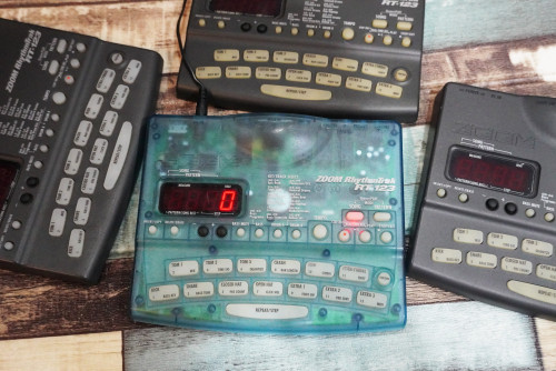ZOOM RT-123 (JAPAN) ริทึ่มบอกซ์กลองไฟฟ้า เสียงกลองดีมาก เคาะแทนกลองจริง ตลกตีมุข โฟล๊คเล