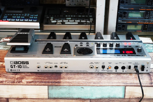 สวยๆ BOSS GT-10 พร้อมอะแด๊ปเตอร์แท้ คู่มือ 1