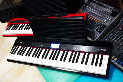 Roland GO Piano GO-61P Bluetooth พร้อมกระเป๋า ที่วางโน๊ต อะแด๊ปเตอร์ 3