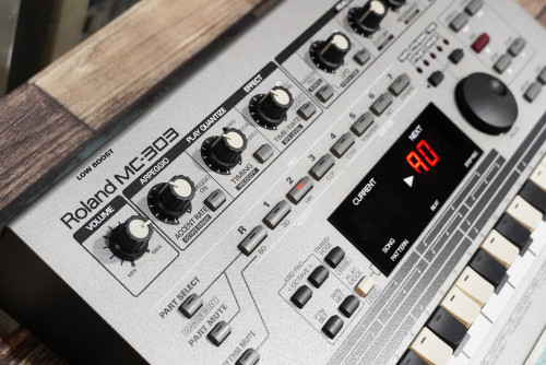 Roland MC-303 (JAPAN) กรู๊ฟบอกซ์ ตัวคลาสสิคยุค90 งานสะสม ใช้งานปรกติทุกปุ่ม 4