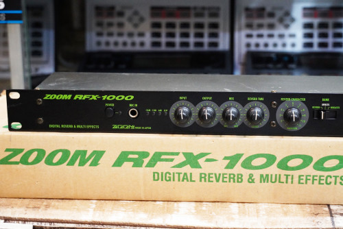 เอฟเฟคไมค์ ZOOM RFX-1000 (JAPAN) งานญี่ปุ่น คุณภาพเสียงดีเยี่ยม พร้อมอะแด๊ปเตอร์ 5