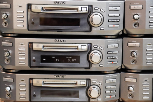 เครื่องเอ็มดี SONY MDS-S50 นำเข้าญี่ปุ่น ใช้งานปรกติทั้งอัดและอ่าน รองรับMDLP แถมแผ่นMD 1แผ่น ประกัน 1