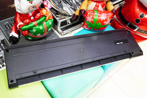 Roland RS-5 (JAPAN) งานญี่ปุ่น เสียงหนา ทัชชิ่งดี ราคาเบาๆ ใช้งานปรกติ พร้อมกระเป๋าแท้ 9