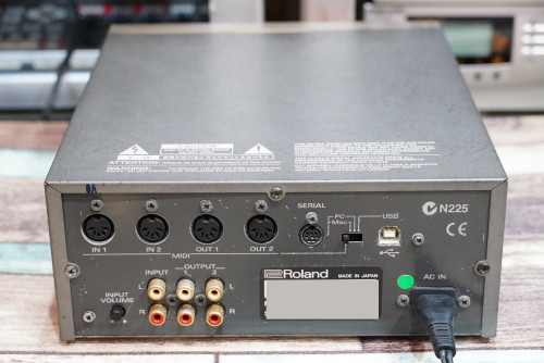 Roland SC-8850 (JAPAN) มีรอยตามรูป ราคาพิเศษ ใช้งานปรกติ 1