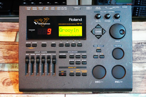 Roland TD-10 (MADE IN JAPAN) โมดูลกลองไฟฟ้า รุ่นไฮเอ็นด์ของโรแรนด์ ตัวนี้มาใหม่มาก