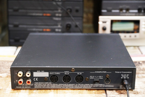 ฟังในบ้าน เน้นเสียงคมๆใสๆ Roland SC-88VL (MADE IN JAPAN) ซาวด์คาราโอเกะ เสียงใส หวาน ดีมาก ต่อคอมได้ 9