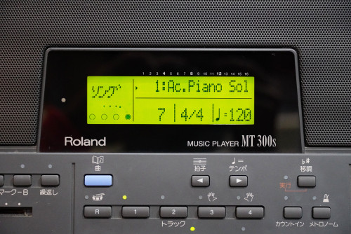 Roland MT-300S เครื่องเล่นFDDมิดี้ ซาวด์SC-88Pro ลำโพงแอมป์ในตัว เสียบไมค์ร้องเอคโค่ ต่อคอมคาราโอเกะ 4