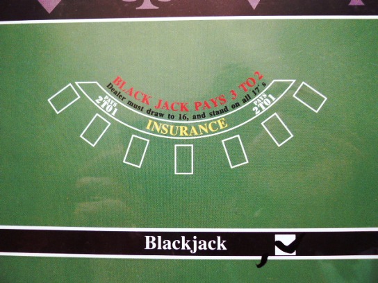 ผ้าสักหลาดปูโต๊ะ ลายเกมส์ quot;Blackjackquot; ขนาด 90x180 ซม