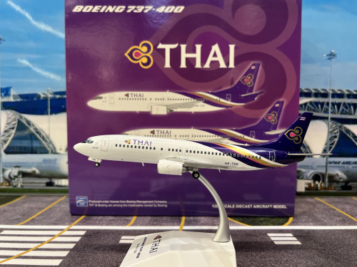 JC Wings 1:200 Thai Airways B737-400 Last Flight HS-TDG XX20132 [Width 14 Length 18.5 Height 5.5 cm]