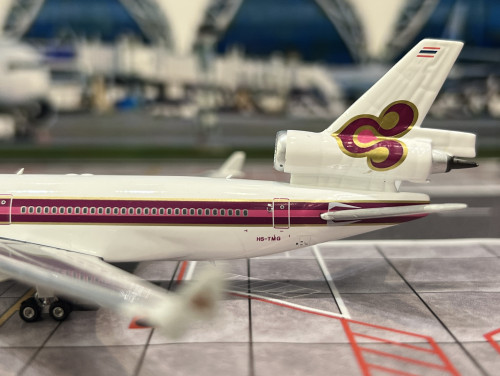 Phoenix 1:400 Thai MD-11 HS-TMG PH1758 [Width 12 Length 15 Height 4.5 cm] 6