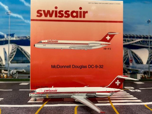 Inflight 1:200 Swissair DC-9-32 HB-IFZ B932SRIFZ [Width 14 Length 18 Height 4 cms]