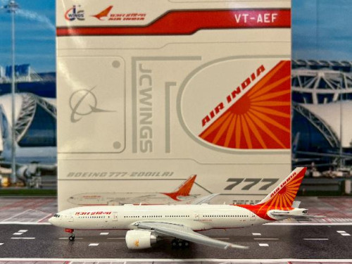 JC Wings 1:400 Air India 777-200LR VT-AEF Flaps Down LH4341A