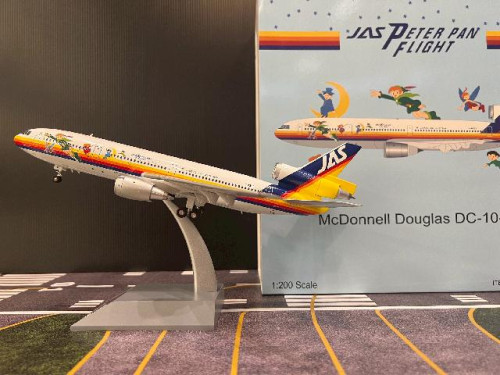 Inflight 1:200 JAS DC-10-30 JA8551 B103JAS551 [Width 25 Length 28 Height 9 cms]