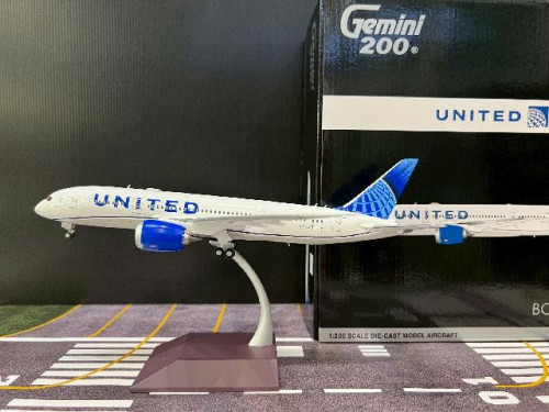 Gemini Jets 1:200 United Airlines B787-8 N26902 G21393