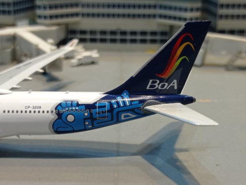 Modellino Aereo Phoenix Models Airbus A330-200 Boliviana Aviation – Scala 1:400