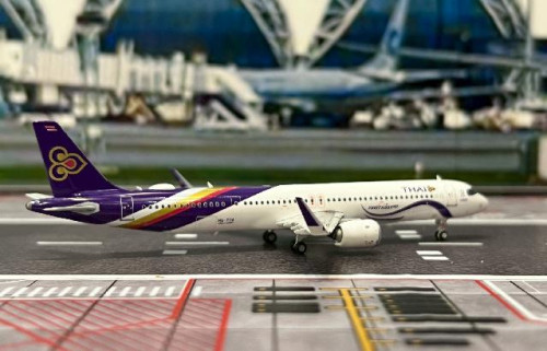 Phoenix 1:400 Thai Airways A321neo HS-TOA PH12059 [Width 9 Length 11 Height 2.5 cm] 4
