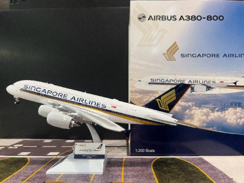 JFOX 1:200 Singapore Airlines A380 9V-SKZ JFA380002 [Width 41 Length 38 Height 12 cm]