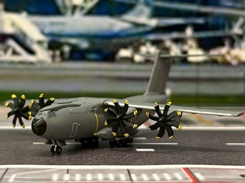 Herpa Wings 1:500 Belgian A400M Atlas CT-02 HW537865 [Width 8.5 Length 9 Height 2.5 cm] 4