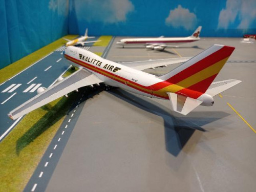 XX20120 1:200 Kalitta Air 747-400(BCF)Mask N744CK [Width 30 Length 35 Height 6 cms] 3
