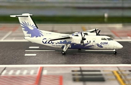 JC Wings 1:400 Bombardier Dash 8-Q200 C-FBCS LH4295 [Width 6.5 Length 5.5 Height 1.5 cm] 2