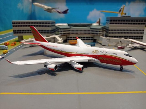 LH4278A 1:400 National 747-400BCF 30th FD N936CA [Width 16 Length 16.5 Height 4.5 cms] 1