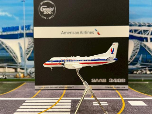  Gemini Jets 1:200 American Eagle Saab 340B N389AE G21339 [Width 10.5 Length 9.5 Height 3 cms]