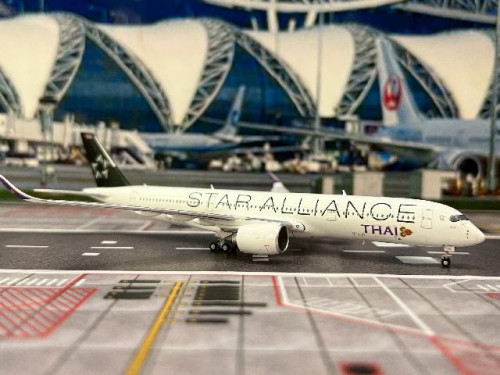 JCWings 1:400 Thai A350-900XWB Star Alliance HS-THQ XX40201 [Width 16 Length 16.5 Height 4 cm] 2
