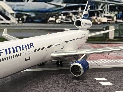 Phoenix PH1923 1:400 Finnair MD-11 OH-LGG 6