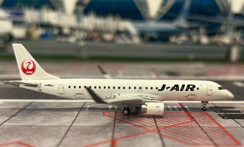 JC Wings 1:400 J-Air ERJ-190STD JA252J EW4190003 [Width 7 Length 9 Height 2.5 cm] 6