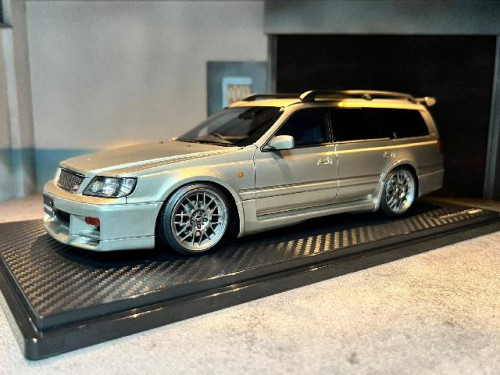 IG2888 1:18 Nissan Stagea 260RS (WGNC34) Silver [Width 10 Length 27 Height 8 cms]  