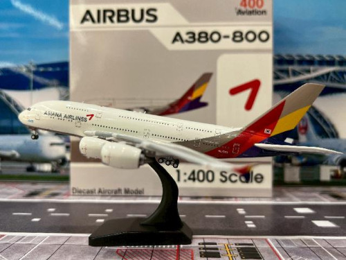 Aviation 1:400 Asiana A380-800 HL7625 AV4283 [Width 20 Length 18 Height 5 cm]