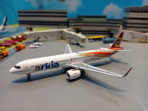 JCWings [XX4450] 1:400 Arkia Israeli A321NEO 4X-AGK [Width 9 Length 11 Height 3 cms]