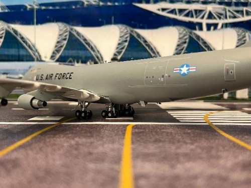 Inflight 1:200 USAF Boeing YAL-1A (747-4G4F) #00-0001 IFAL1USAF001 [Width 32.5 Length 36 Height 10 c 8