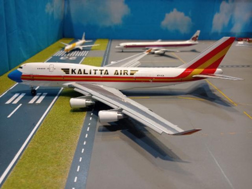 XX20120A 1:200 Kalitta Air 747-400(BCF) Mask FD N744CK [Width 30 Length 35 Height 6 cms] 2