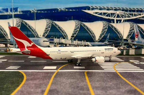 Inflight 1:200 Qantas A300B4-203 VH-TAC IF300QF1125 [Width 22.5 Length 27 Height 8 cm] 4