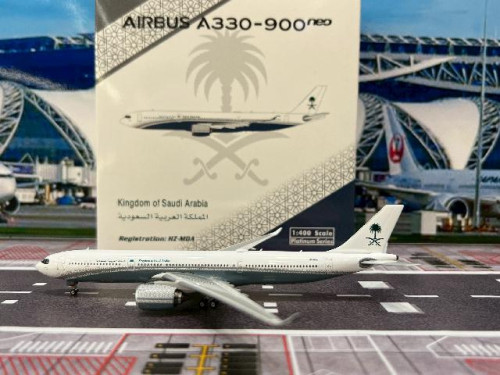  Phoenix 1:400 Kingdom of Saudi A330-900neo HZ-MDA PH1999 [Width 16 Length 16 Height 4 cms]