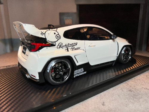 Ignition:IG2900 1:18 Pandem GR Yaris (4BA) White [Width 10