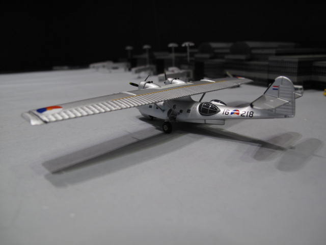 HERPA WINGS 1:200 PBY Foundation PBY-5A Catalina 16-218 HW556453 1
