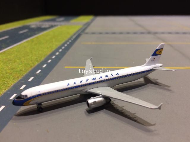 HERPA WINGS 1:500 Lufthansa 4-in-1 Set HW531313 1