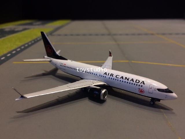 PHOENIX 1:400 Air Canada 737-8max C-FSDQ P4241